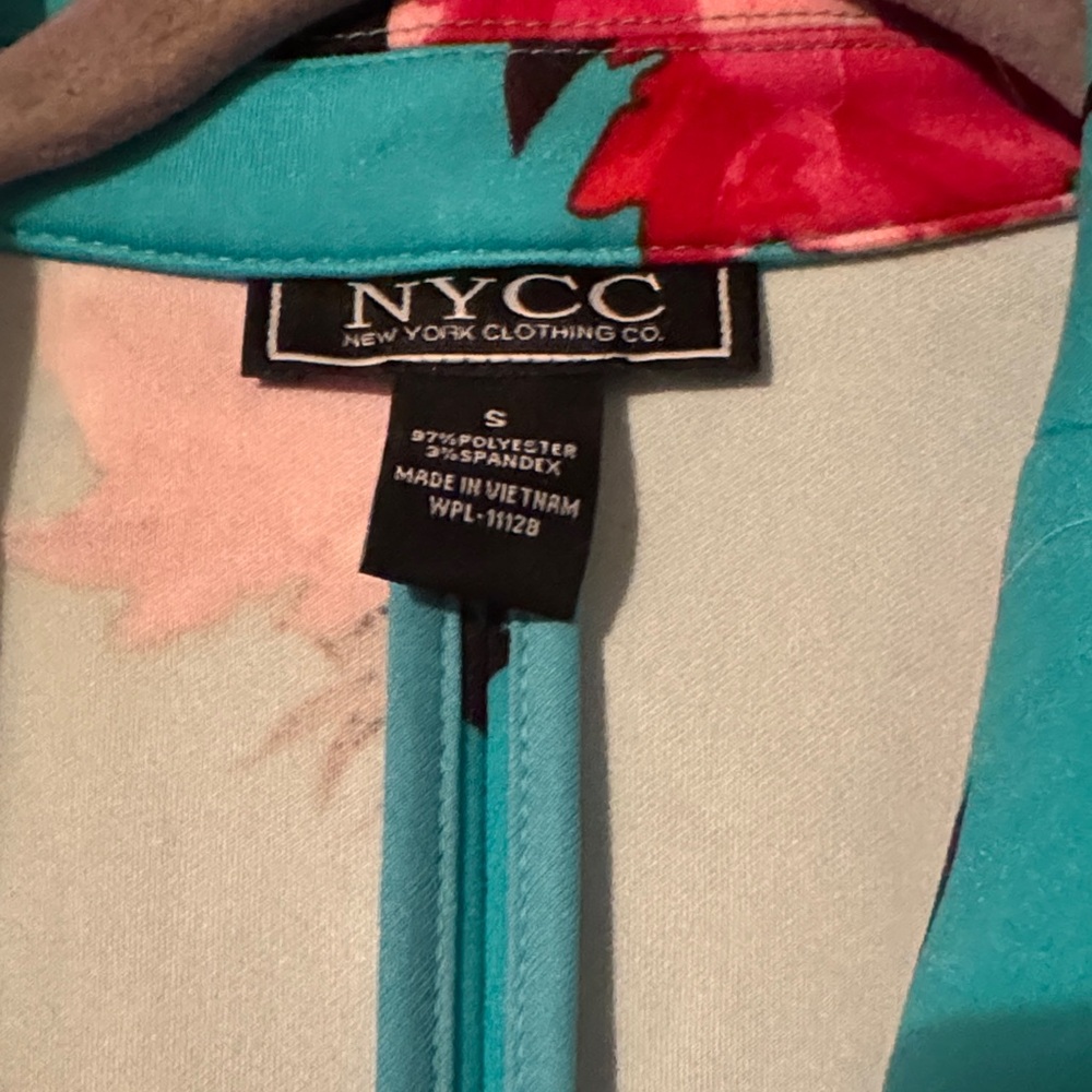 Elegant Teal Blazer with Pink Floral Pattern - Picture 2 of 4